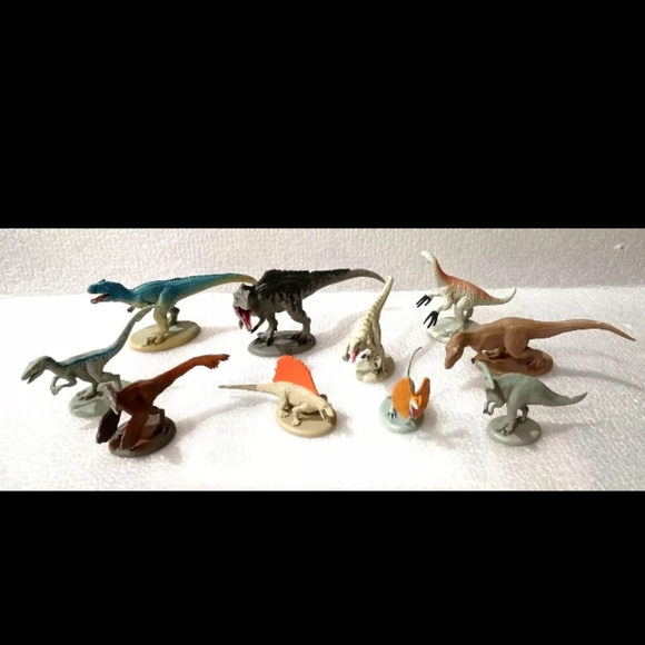 Vtg 10 Jurassic Park Dinosaurs Vending Machine Figure Set NOS New 2000s - Picture 2 of 6